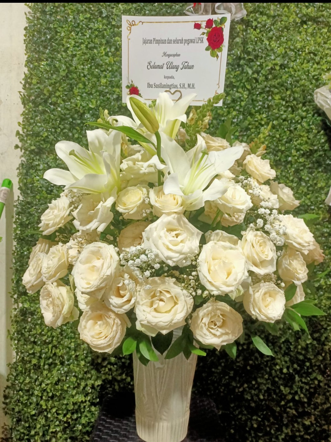 Toko Bunga Mahkota Florist Bogor - Karangan Bunga Papan & Buket Elegan